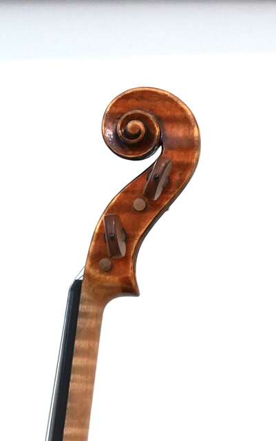 Stradivari model violin by Marios Pavlou, scroll