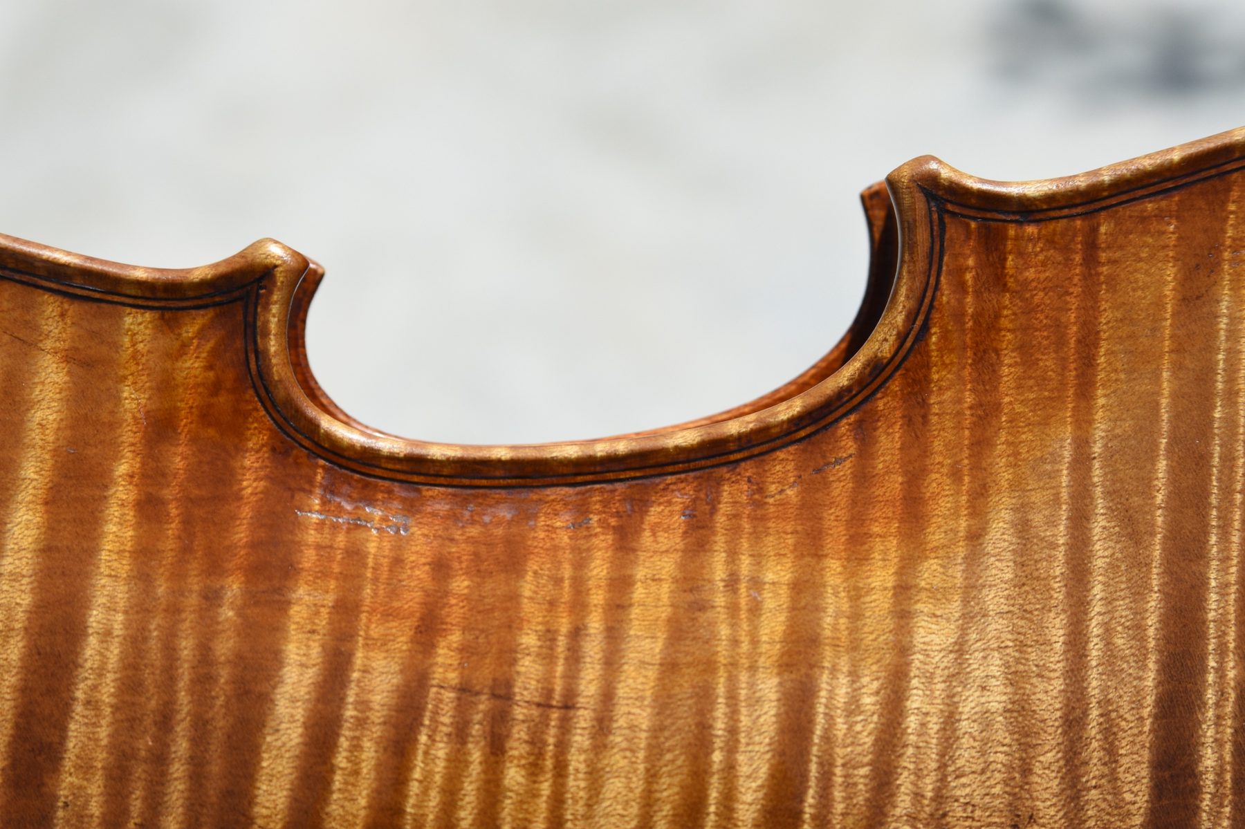 Stradivari model violin, upper bout corner detail